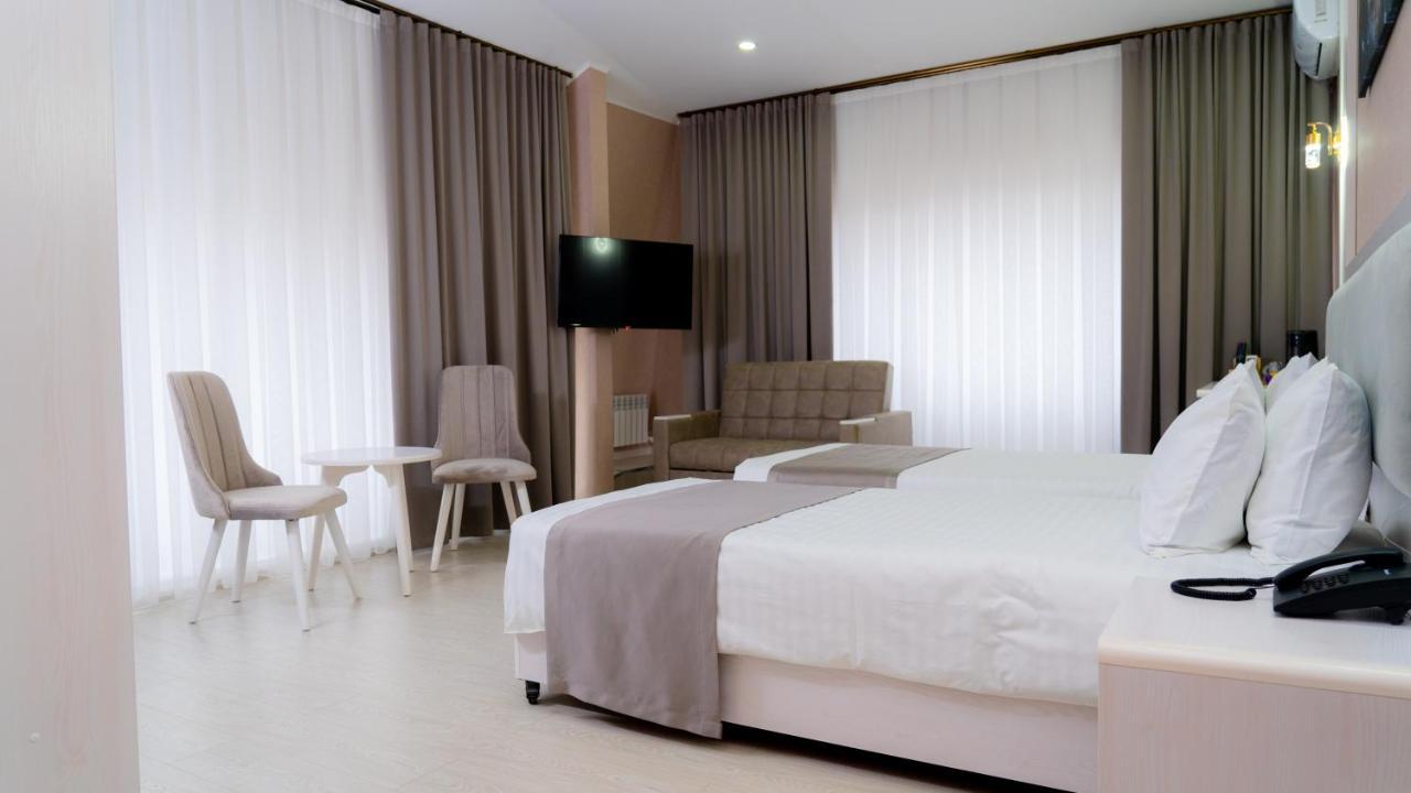 Moffah Grand Hotel Tasken Kültér fotó